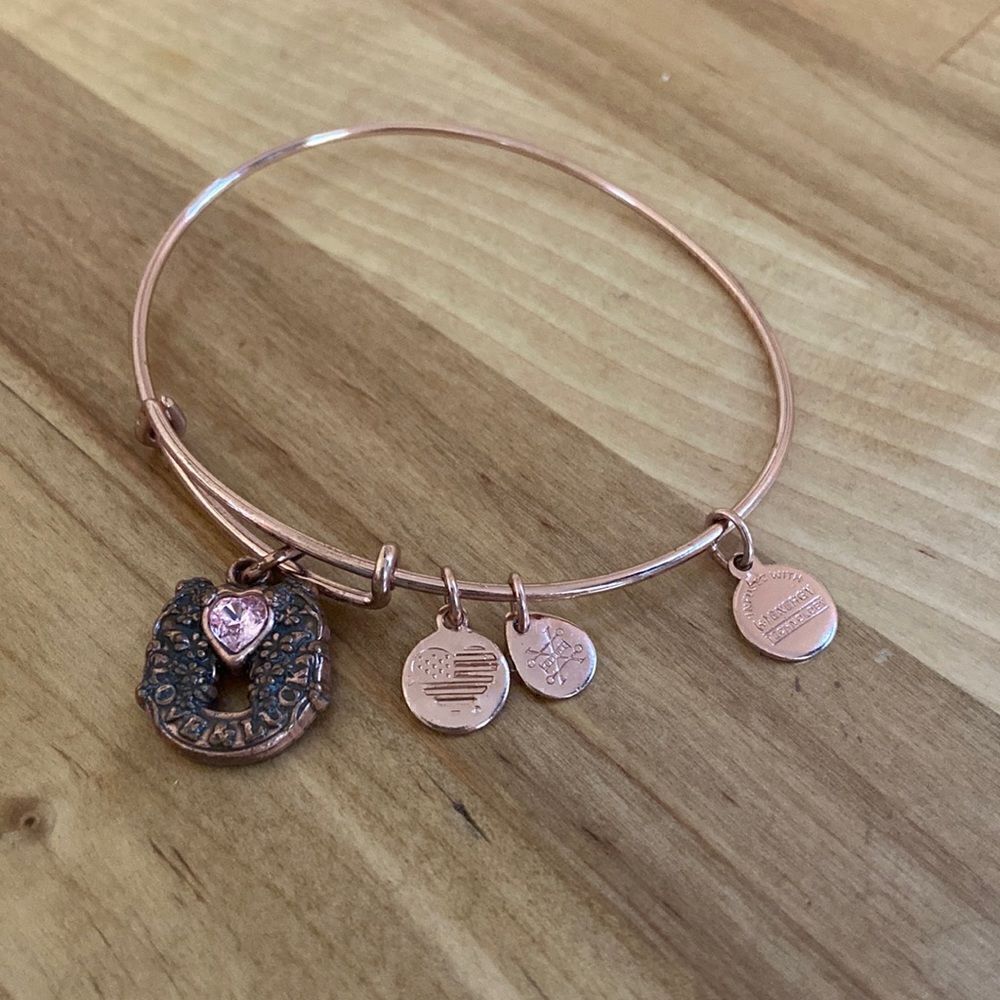 Alex and Ani Fortune's Favor Love & Luck Rafaelian Gold Charm Bangle Bracelet